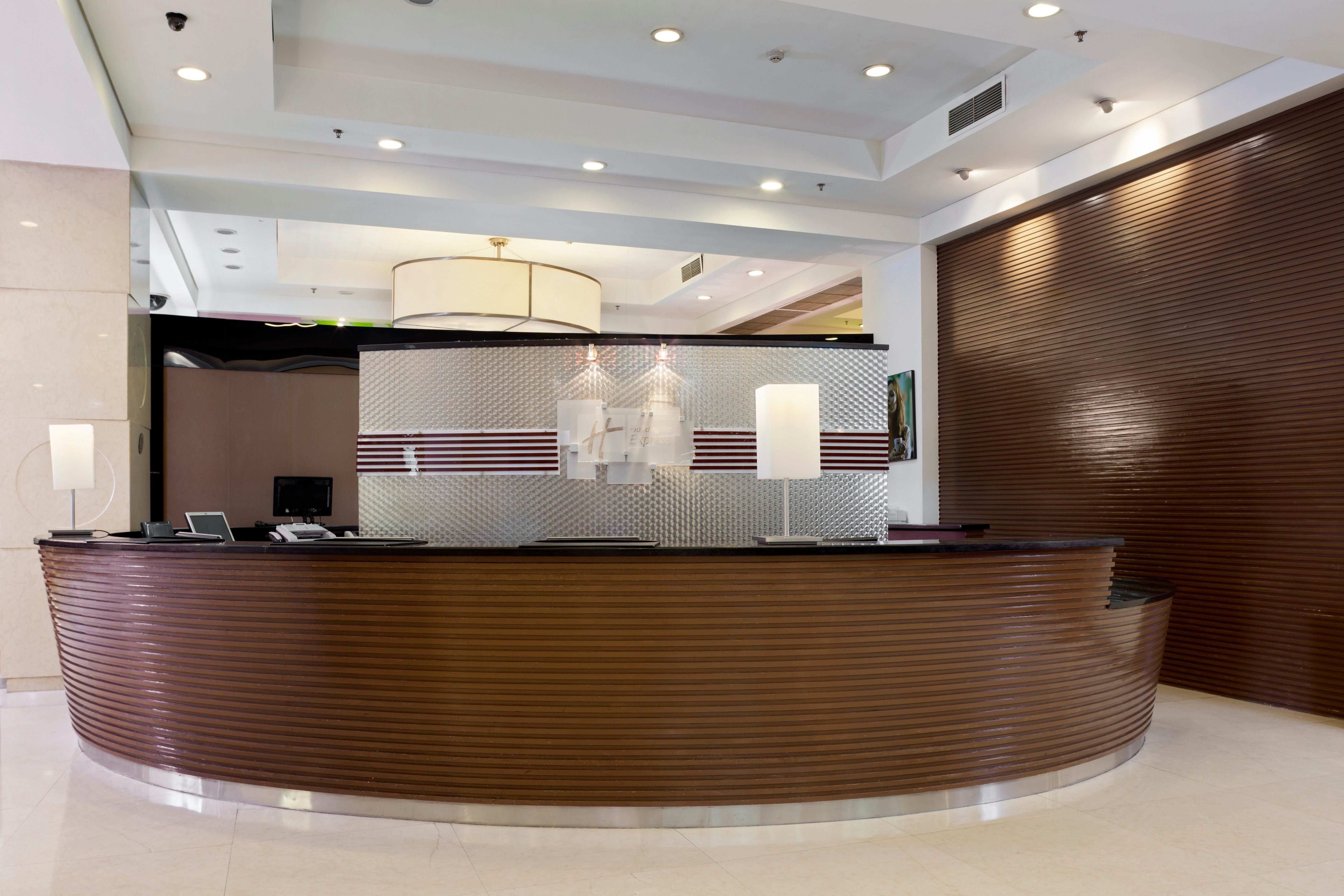 Holiday Inn Express Zhengzhou Zhongzhou By Ihg Buitenkant foto